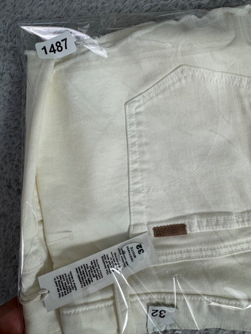 Joes White Denim Distressed Shorts Womens W32 Retro Hippie Beach Travel USA - Picture 14 of 14